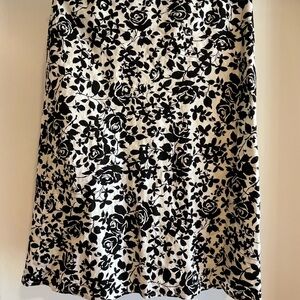LOFT Black and White Floral A-Line Skirt
